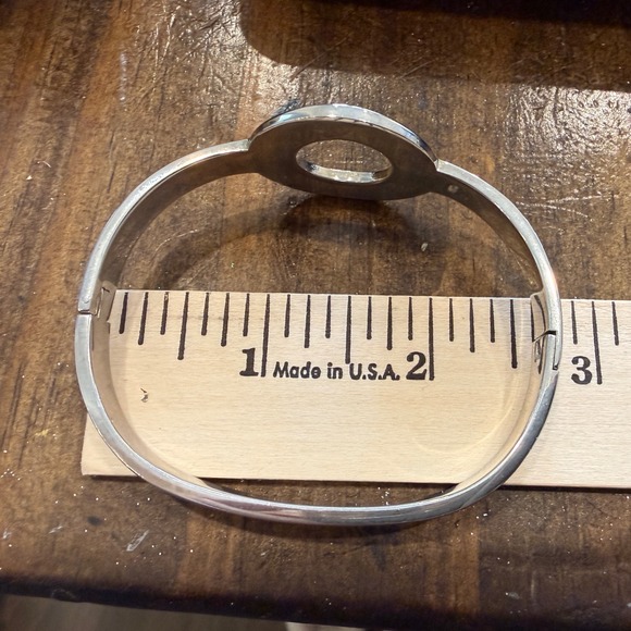 Modernist Circle Bangle Bracelet Silver Tone Minimalist Geometric Hinged - Picture 4 of 5